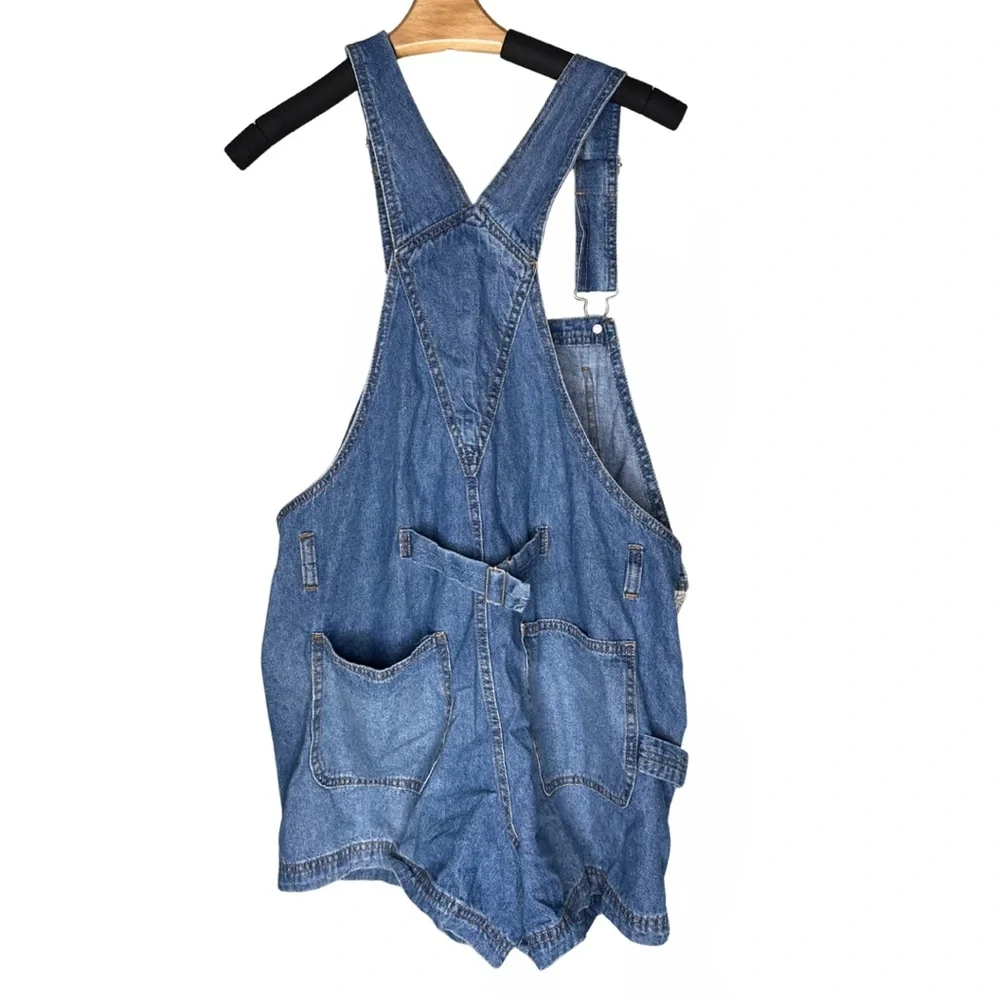 No Boundaries Medium Wash Short Overalls Denim Jean Casual Adjustable - Picture 2 of 5